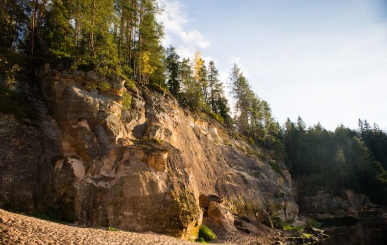 Ērgļu_klintis-1024x684