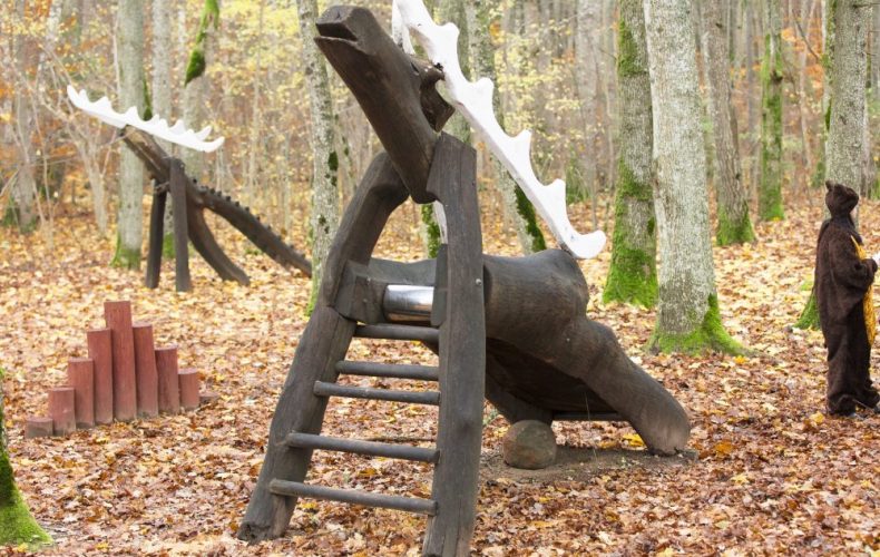 Kalētu-meža parks-Priekule1