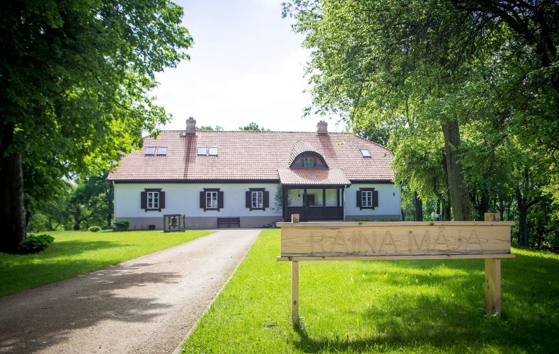 Raiņa-maja-2016-2