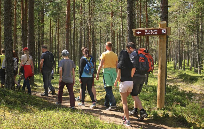 Dundaga-pēterezera-taka