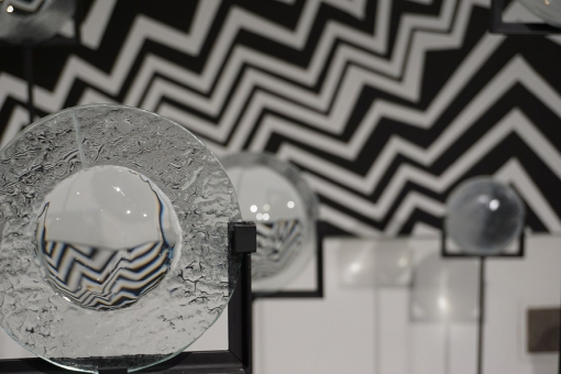 Изобразительное искусство/Керамика/Стекло