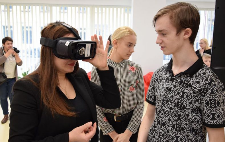 Daugavpils-Ģimenes-digitālo-aktivitāšu-centrs4