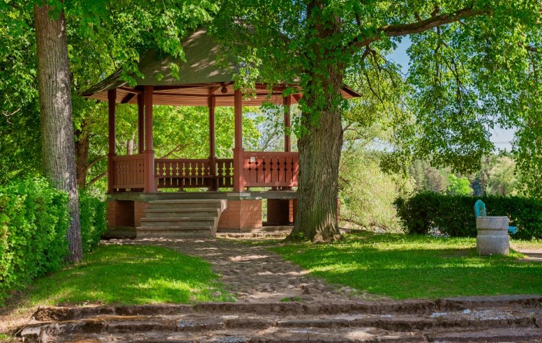 Valmiera-atjautīgā-pastaiga1