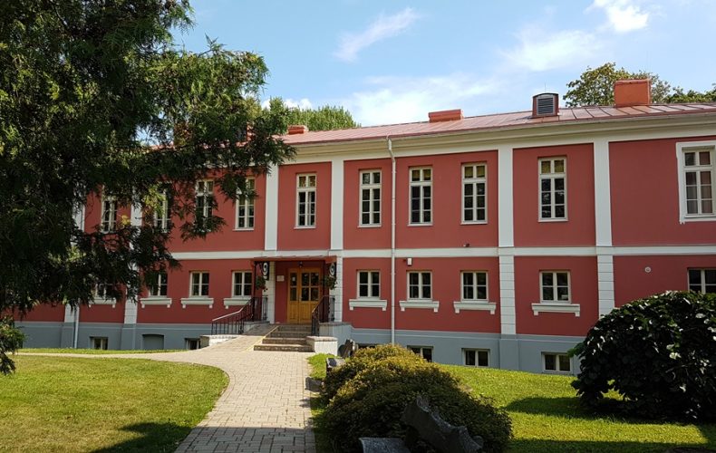 Staļģenes muiža