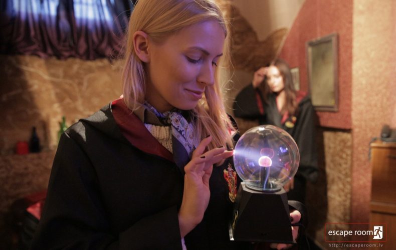 ESCAPE-HarryPotter1